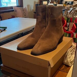 Steve Madden Brown Suede women’s ankle  Boots